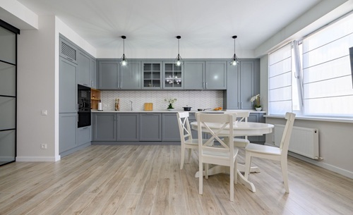 Laminate Flooring in the Kitchen